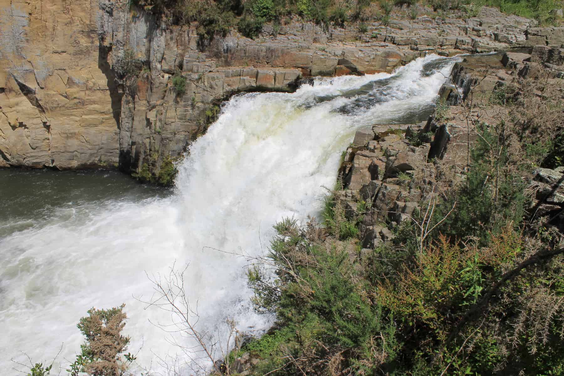 Lake Aniwhenua Waterfalls