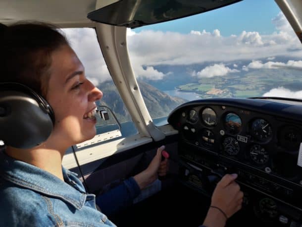 Traveller learning to fly a plane